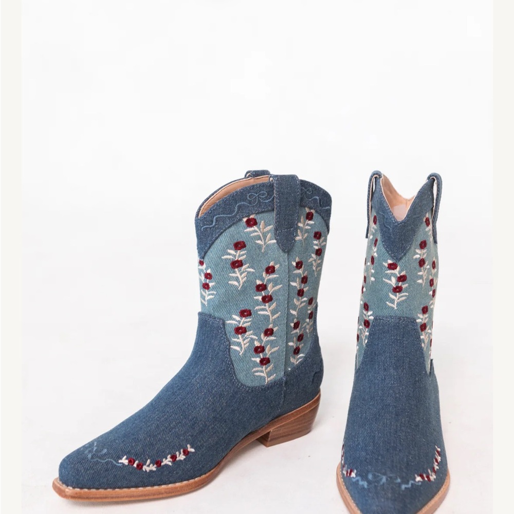 Ivy City Co Blue Embroidered Kids Boots
